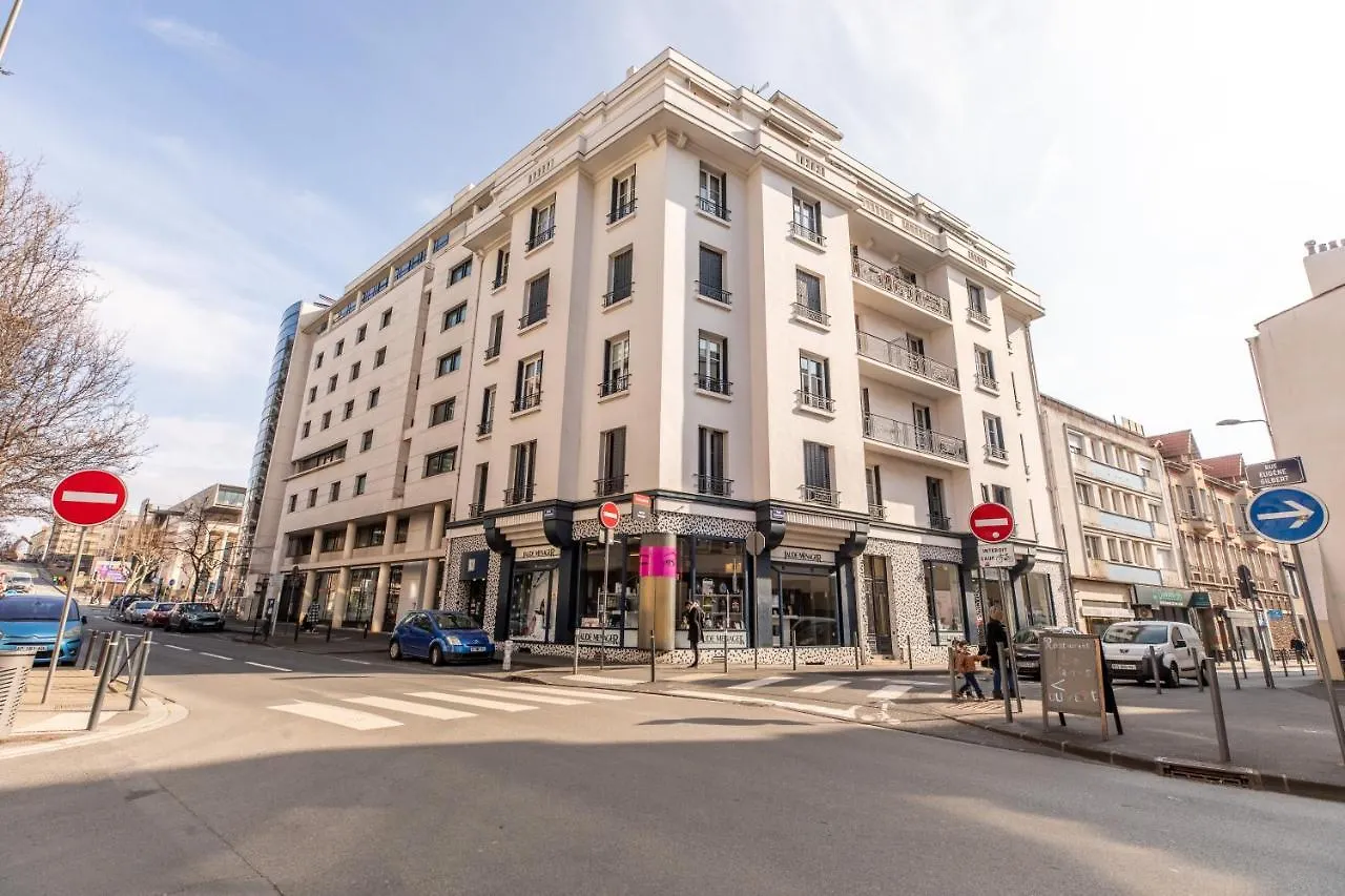 *Lardeco* Central Ville & Parking Clermont-Ferrand France